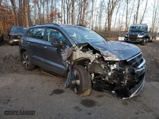 2024 Volkswagen Taos S with VIN 3VV8X7B2XRM080392, listed as a Copart auction lot 82410604 with 6,966 mi miles and Salvage Title. Bid and sale history available at carsss.com. Image 4.