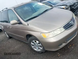 2003 Honda Odyssey EX with VIN 5FNRL18673B035198, listed as a IAAI auction lot 41777298 with 240,420 mi miles and . Bid and sale history available at carsss.com. Image 1.