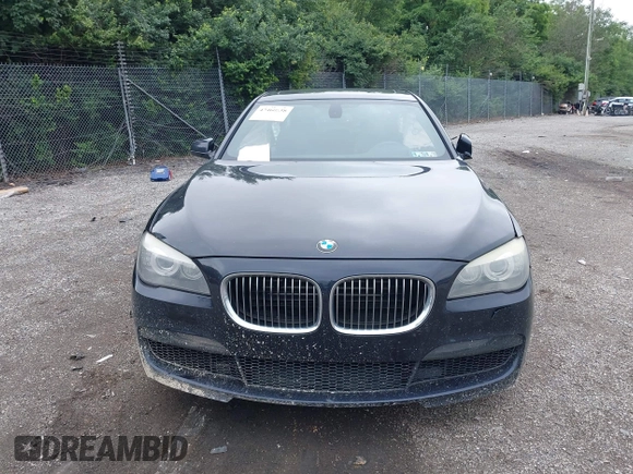2011 BMW 7 Series 750i xDrive with VIN WBAKC6C57BC394301, listed as a IAAI auction lot 42460658 with 118,600 mi miles and . Bid and sale history available at DreamBid. Image 13.