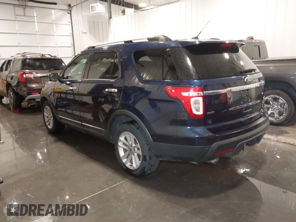 2011 Ford Explorer XLT with VIN 1FMHK8D84BGA01962, listed as a IAAI auction lot 42055957 with 133,977 mi miles and . Bid and sale history available at DreamBid. Image 3.