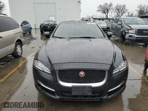 2016 Jaguar XJ R-Sport with VIN SAJWA1C70G8W02383, listed as a Copart auction lot 43961645 with 43,719 mi miles and Salvage title. Bid and sale history available at DreamBid. Image 5.
