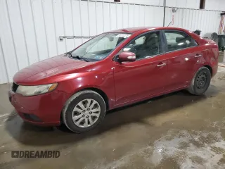 2010 Kia Forte EX z VIN KNAFU4A22A5236916, wystawiony jako Copart lot #56112275 z przebiegiem 186 959 mil mil oraz Szkody całkowita. Historia ofert i sprzedaży dostępna na DreamBid. Obrazek 1.