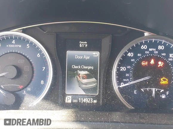 2017 Toyota Camry XLE with VIN 4T1BF1FK9HU737994, listed as a IAAI auction lot 41852075 with 114,923 mi miles. Bid and sale history available at carsss.com. Image 15.