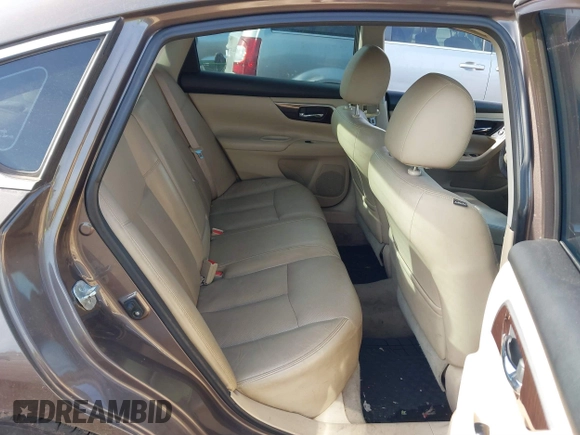 2014 Nissan Altima S with VIN 1N4AL3AP1EC201541, listed as a IAAI auction lot 41777111 with 180,021 mi miles and . Bid and sale history available at DreamBid. Image 8.