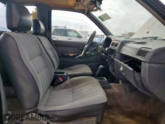 1994 Nissan Frontier XE with VIN 1N6SD16S4RC417268, listed as a Copart auction lot 47942355 with 321,725 mi miles and Salvage title. Bid and sale history available at DreamBid. Image 7.