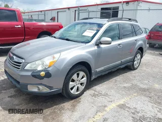 2010 Subaru Outback Premium All-Weather Anniversary с VIN 4S4BRBGCXA3314146, выставлен на аукционе IAAI как лот 42144047 с пробегом 304 667 миль миль и . История ставок и продаж доступна на DreamBid. Изображение 2.