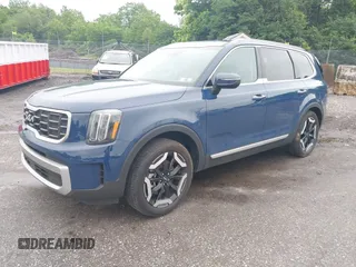 2023 Kia Telluride S with VIN 5XYP64GC0PG391725, listed as a IAAI auction lot 42380243 with 28,269 mi miles and . Bid and sale history available at DreamBid. Image 18.