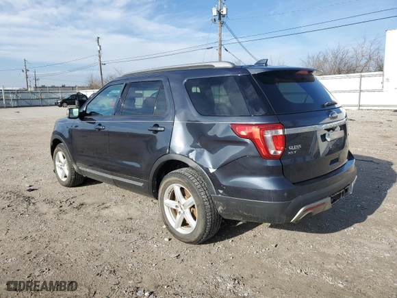 2017 Ford Explorer XLT with VIN 1FM5K8D86HGB05347, listed as a Copart auction lot 44648915 with 134,494 mi miles and Salvage Title. Bid and sale history available at carsss.com. Image 2.