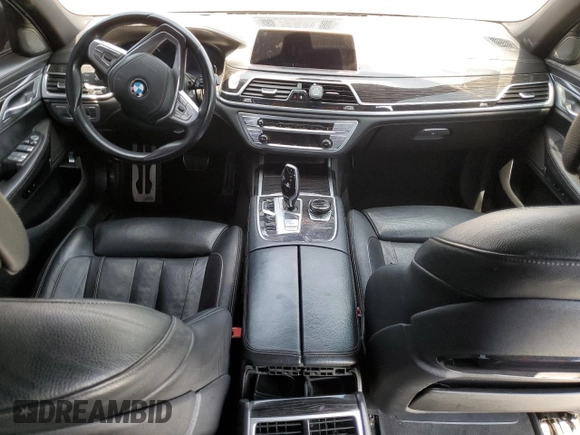 2019 BMW 7 Series 740i with VIN WBA7E2C56KB218225, listed as a Copart auction lot 62496605 with 109,937 mi miles and Clean title. Bid and sale history available at DreamBid. Image 8.