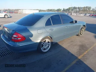 2004 Mercedes-Benz E 320 with VIN WDBUF65J14A406498, listed as a IAAI auction lot 41770209 with 218,514 mi miles and . Bid and sale history available at carsss.com. Image 4.