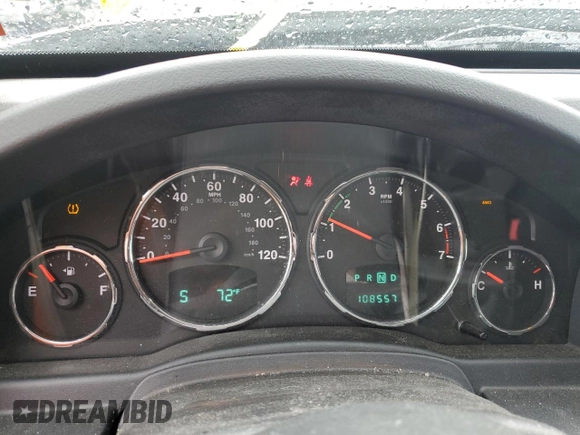 2012 Jeep Liberty Sport Latitude z VIN 1C4PJMAK3CW168087, wystawiony jako Copart lot #55071525 z przebiegiem 108 557 mil mil oraz Szkoda całkowita • Salvage title. Historia ofert i sprzedaży dostępna na DreamBid. Obrazek 9.