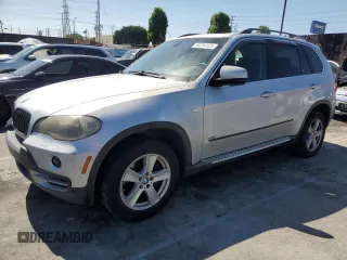 2008 BMW X5 4.8i z VIN 5UXFE83508L166075, wystawiony jako Copart lot #58254335 z przebiegiem 160 142 mil mil oraz Czysty tytuł • Clean title. Historia ofert i sprzedaży dostępna na DreamBid. Obrazek 1.
