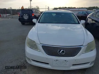 2009 Lexus LS 460 с VIN JTHCL46F095002661, выставлен на аукционе IAAI как лот 41873060 с пробегом 260 882 миль миль и . История ставок и продаж доступна на DreamBid. Изображение 6.