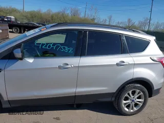 2017 Ford Escape SE with VIN 1FMCU0GDXHUB27848, listed as a IAAI auction lot 42047589 with 128,823 mi miles. Bid and sale history available at carsss.com. Image 14.