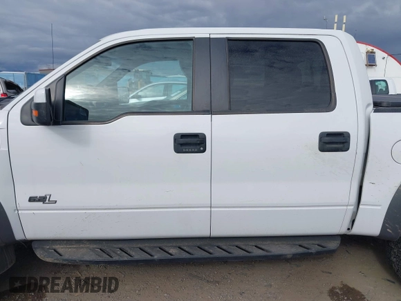 2014 Ford F-150 SVT Raptor with VIN 1FTFW1R62EFC00548, listed as a IAAI auction lot 40706960 with 71,590 mi miles and . Bid and sale history available at carsss.com. Image 14.