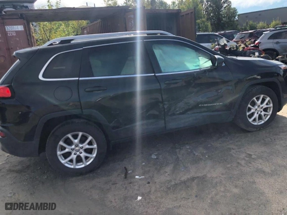2016 Jeep Cherokee North with VIN 1C4PJMCS1GW129095, listed as a Copart auction lot 72730984 with 148,126 mi miles and Clean Title. Bid and sale history available at carsss.com. Image 4.