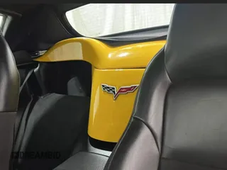 2005 Chevrolet Corvette with VIN 1G1YY34U755121170, listed as a Copart auction lot 57413505 with 77,002 mi miles and Clean title. Bid and sale history available at DreamBid. Image 6.