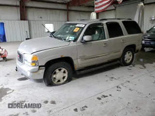 2004 GMC Yukon SLT with VIN 1GKEK13V14R110395, listed as a Copart auction lot 52886185 with 0 mi miles and Salvage Title. Bid and sale history available at carsss.com. Image 1.