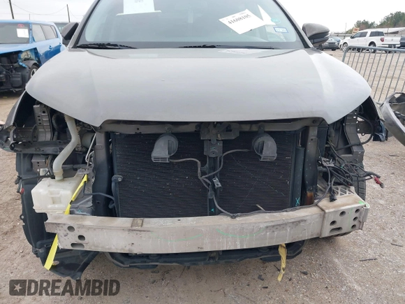 2015 Toyota Highlander LE z VIN 5TDZARFHXFS010904, wystawiony jako IAAI lot #41608105 z przebiegiem 155 815 mil mil oraz . Historia ofert i sprzedaży dostępna na DreamBid. Obrazek 13.