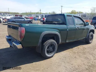 2005 Chevrolet Colorado LS Z71 with VIN 1GCDT196758259387, listed as a IAAI auction lot 42091389 with 191,802 mi miles. Bid and sale history available at carsss.com. Image 4.