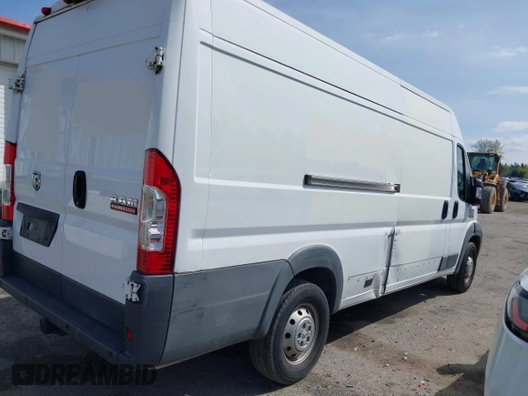 2018 Ram ProMaster Cargo with VIN 3C6URVJG9JE153637, listed as a IAAI auction lot 41877822 with 73,489 mi miles. Bid and sale history available at carsss.com. Image 4.