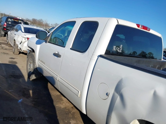 2013 Chevrolet Silverado 1500 LT with VIN 1GCRCSEA4DZ325537, listed as a IAAI auction lot 41405635 with 182,285 mi miles. Bid and sale history available at carsss.com. Image 14.