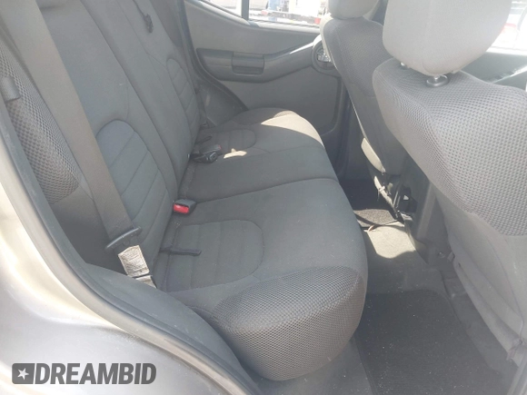 2007 Nissan Xterra SE z VIN 5N1AN08UX7C534219, wystawiony jako IAAI lot #42299037 z przebiegiem 202 379 mil mil oraz . Historia ofert i sprzedaży dostępna na DreamBid. Obrazek 8.