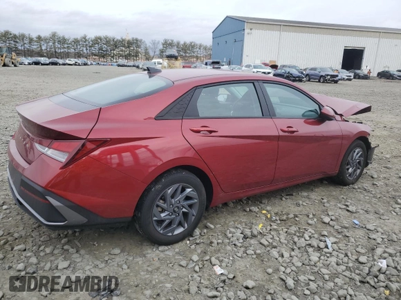 2024 Hyundai Elantra SEL with VIN KMHLM4DG5RU729855, listed as a Copart auction lot 47969195 with 11,835 mi miles and Salvage Title. Bid and sale history available at carsss.com. Image 3.