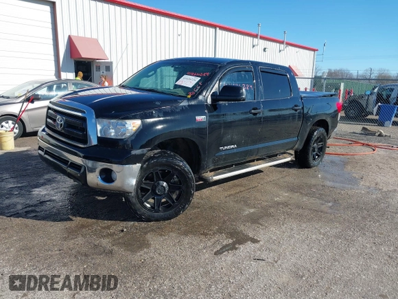 2011 Toyota Tundra z VIN 5TFEY5F12BX115107, wystawiony jako IAAI lot #41426224 z przebiegiem 143 487 mil mil oraz . Historia ofert i sprzedaży dostępna na DreamBid. Obrazek 17.