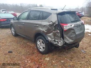 2015 Toyota RAV4 LE with VIN JTMBFREV2FD139886, listed as a IAAI auction lot 41922987 with 96,000 mi miles. Bid and sale history available at carsss.com. Image 3.