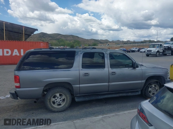 2006 Chevrolet Suburban LS w/1WT with VIN 1GNEC16Z26J103651, listed as a IAAI auction lot 41959305 with 1 mi miles. Bid and sale history available at carsss.com. Image 12.