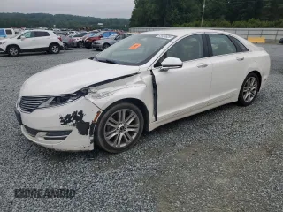2015 Lincoln MKZ with VIN 3LN6L2G95FR626407, listed as a Copart auction lot 63658825 with 121,361 mi miles and Salvage title. Bid and sale history available at DreamBid. Image 1.