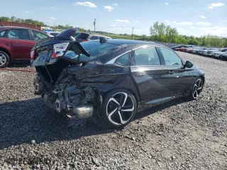 2022 Honda Accord Sedan Sport SE with VIN 1HGCV1F47NA115650, listed as a Copart auction lot 52176265 with 40,015 mi miles and Salvage Title. Bid and sale history available at carsss.com. Image 3.