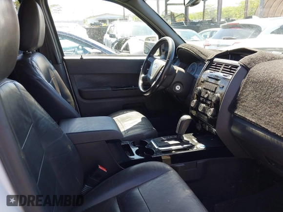 2012 Ford Escape Limited with VIN 1FMCU0EG5CKC19094, listed as a IAAI auction lot 41978088 with 193,550 mi miles and . Bid and sale history available at carsss.com. Image 5.