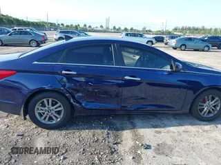 2012 Hyundai Sonata GLS with VIN 5NPEB4AC8CH419558, listed as a IAAI auction lot 41992079 with 175,546 mi miles. Bid and sale history available at carsss.com. Image 6.