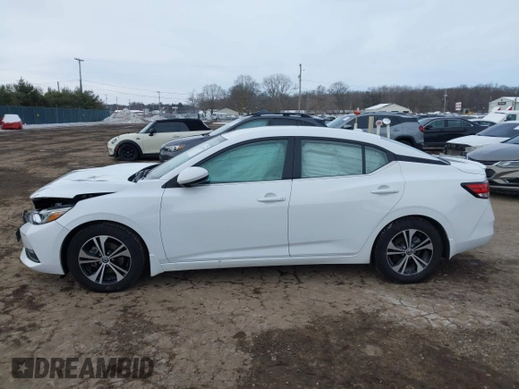 2021 Nissan Sentra SV with VIN 3N1AB8CV5MY268500, listed as a IAAI auction lot 41576778 with 22,137 mi miles and . Bid and sale history available at DreamBid. Image 14.