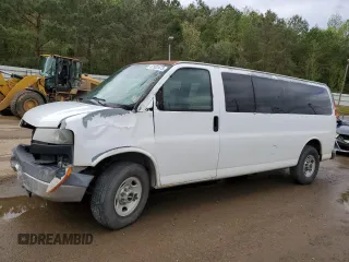 2007 GMC Savana with VIN 1GJHG39U271162053, listed as a Copart auction lot 47502473 with 169,328 mi miles and Salvage Title. Bid and sale history available at carsss.com. Image 1.