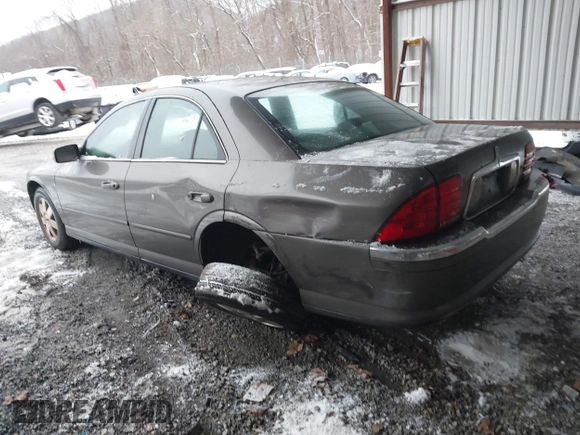 2002 Lincoln LS w/Base Pkg with VIN 1LNHM87A32Y702060, listed as a IAAI auction lot 41614303 with 172,783 mi miles. Bid and sale history available at carsss.com. Image 3.