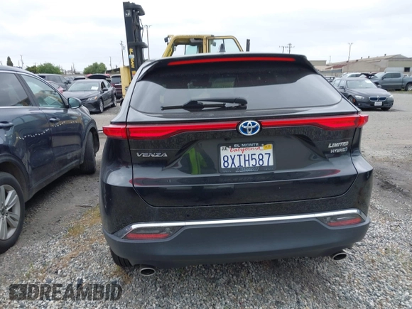 2021 Toyota Venza LE with VIN JTEAAAAH7MJ060526, listed as a IAAI auction lot 42084173 with 39,013 mi miles and . Bid and sale history available at DreamBid. Image 17.