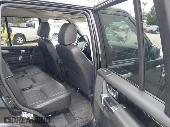 2013 Land Rover LR4 Lux z VIN SALAK2D44DA678914, wystawiony jako IAAI lot #42761654 z przebiegiem 123 979 mil mil oraz . Historia ofert i sprzedaży dostępna na DreamBid. Obrazek 8.