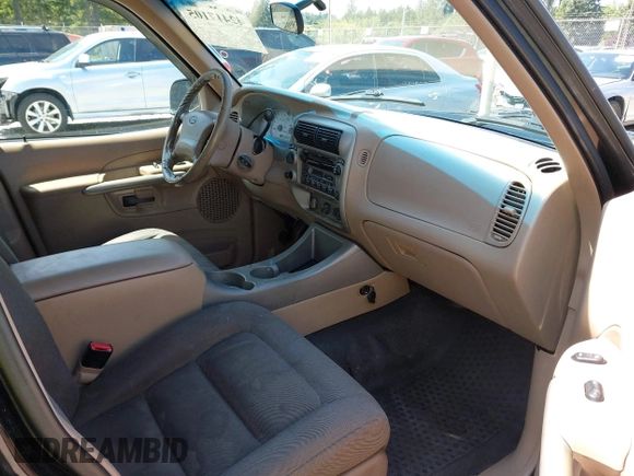 2002 Ford Explorer Sport Trac Value с VIN 1FMZU77E52UB55396, выставлен на аукционе IAAI как лот 42417105 с пробегом 192 840 миль миль и . История ставок и продаж доступна на DreamBid. Изображение 5.