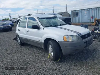 2001 Ford Escape XLS with VIN 1FMYU01B41KB51786, listed as a IAAI auction lot 42362862 with 274,200 mi miles and . Bid and sale history available at DreamBid. Image 1.