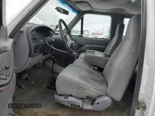 1994 Ford F-250 with VIN 1FTHX26M6RKB49759, listed as a Copart auction lot 85785514 with 371,640 mi miles and Salvage Title. Bid and sale history available at carsss.com. Image 7.