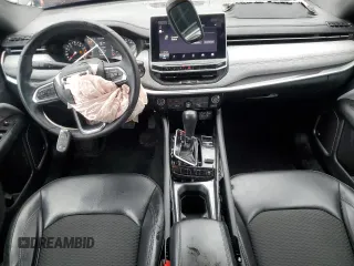 2023 Jeep Compass Latitude z VIN 3C4NJDBN4PT548048, wystawiony jako Copart lot #55705185 z przebiegiem 60 346 mil mil oraz Nie do naprawy • Non repairable. Historia ofert i sprzedaży dostępna na DreamBid. Obrazek 8.