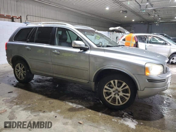 2013 Volvo XC90 Premier Plus with VIN YV4952CZ8D1644213, listed as a Copart auction lot 43158725 with 131,083 mi miles and Salvage Title. Bid and sale history available at carsss.com. Image 4.