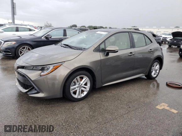 2019 Toyota Corolla Hatchback SE with VIN JTNK4RBE8K3054895, listed as a Copart auction lot 73881724 with 52,557 mi miles and Non Repairable. Bid and sale history available at carsss.com. Image 1.
