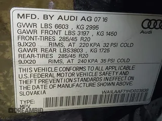 2017 Audi Q7 Premium Plus with VIN WA1LAAF71HD023838, listed as a IAAI auction lot 41924707 with 107,785 mi miles. Bid and sale history available at carsss.com. Image 9.