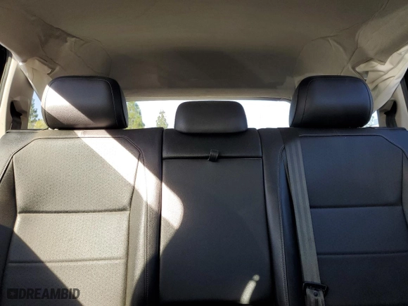 2020 Volkswagen Tiguan SE with VIN 3VV3B7AX2LM105721, listed as a Copart auction lot 79272814 with 59,887 mi miles and Salvage Title. Bid and sale history available at carsss.com. Image 10.