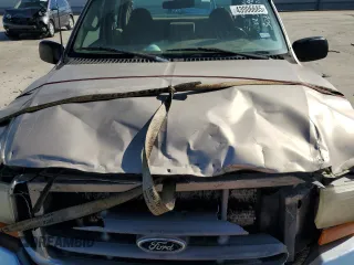 1999 Ford F-250 XL with VIN 1FTNW20S5XEF05191, listed as a Copart auction lot 43906685 with Not Provided miles and Salvage Title. Bid and sale history available at DreamBid. Image 11.