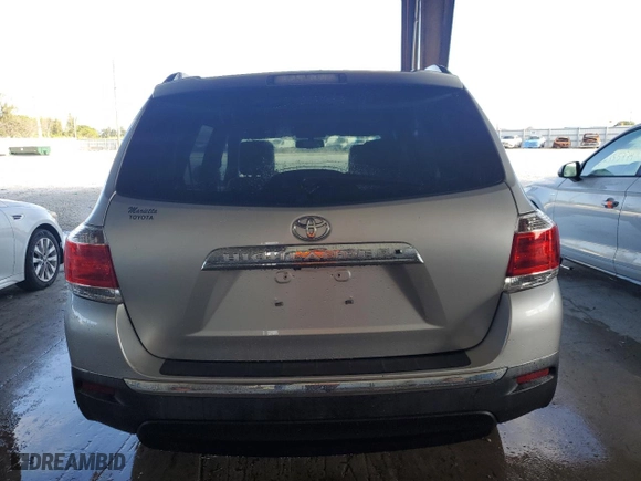 2011 Toyota Highlander Limited with VIN 5TDYK3EH9BS044799, listed as a Copart auction lot 44039685 with 158,777 mi miles and Salvage Title. Bid and sale history available at carsss.com. Image 6.